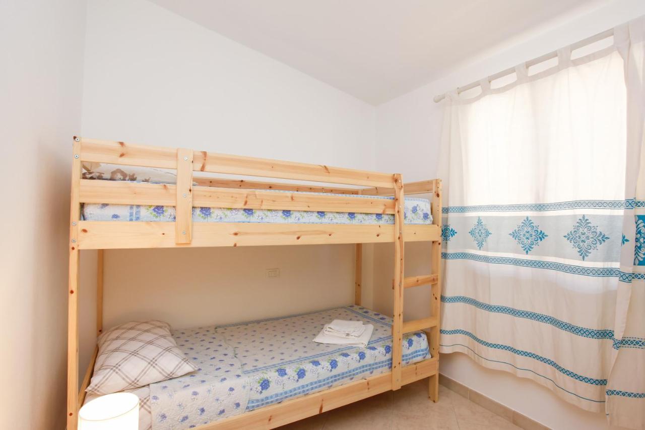 Casa Vacanze Zefiro Orosei Dış mekan fotoğraf